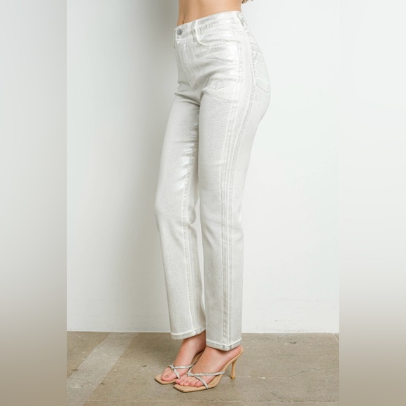 NWT Boutique Mabel Metallic High-Rise Stretch Jeans – White Silver Foil - Picture 3 of 5